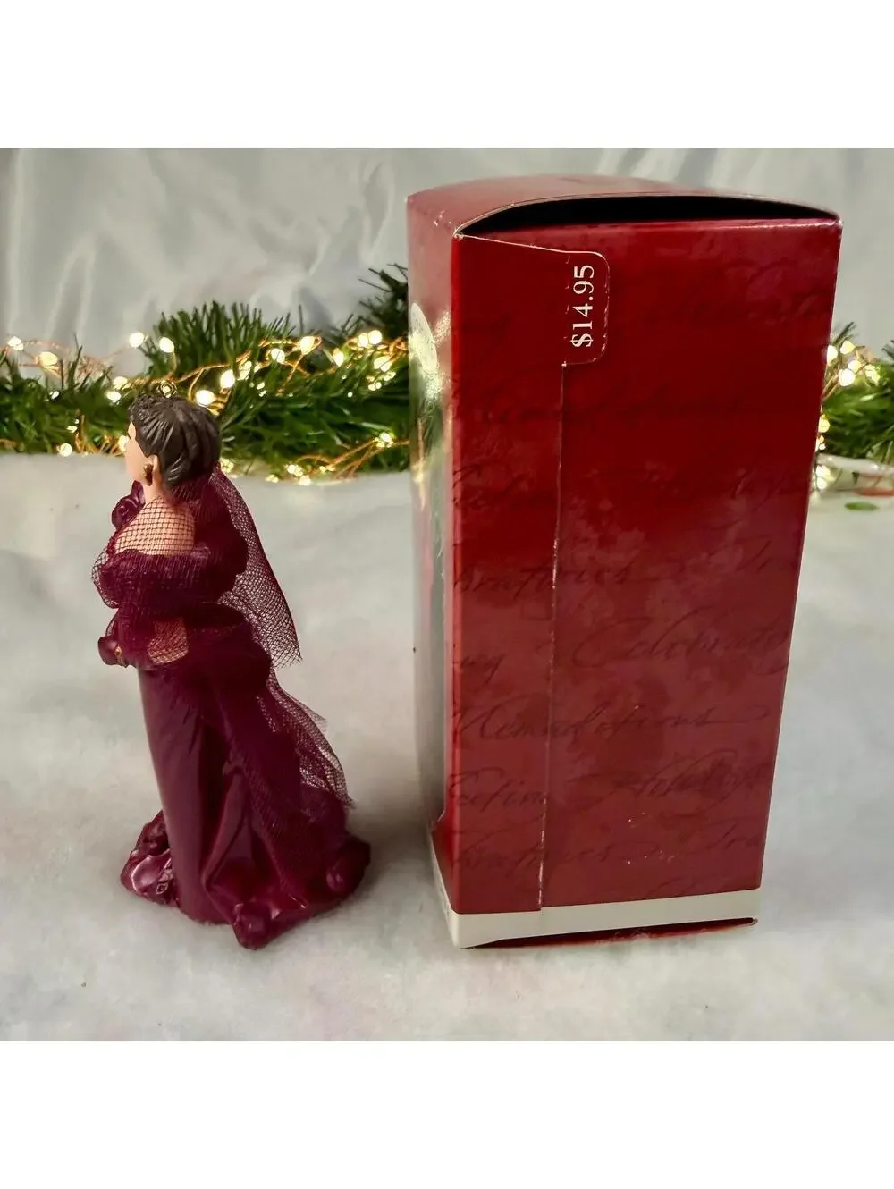 Scarlett O’Hara Hallmark Ornament - 1st in Series 1997 - Scarlett in Burgundy